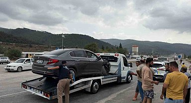 Osmaniye'de iki otomobil çarpıştı: 3 yaralı