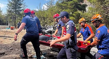 Osmaniye'de Sarısu Şelalesi'nde yaralanan vatandaş kurtarıldı