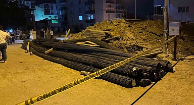 Osmaniye'de tırdaki demirler motosikletin üzerine devrildi: 2 yaralı