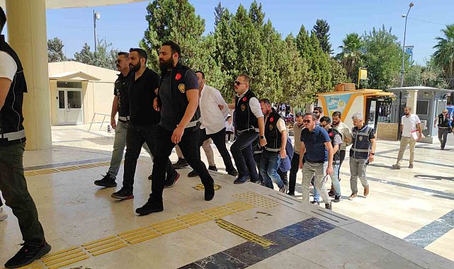 Otele düzenlenen silahlı saldırının şüphelileri adliyede