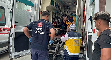 Otomobil ile motosiklet çarpıştı: 2 yaralı