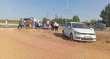 Otomobile çarpan motosikletin sürücüsü ağır yaralandı