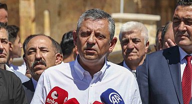 Özgür Özel'den Filistin açıklaması: "Türkiye Büyük Millet Meclisi'ni olağanüstü toplantıya çağırıyoruz"
