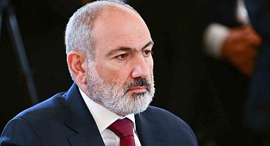 Paşinyan: "Azerbaycan ile imzalanacak barış anlaşmasının Ermenistan Anayasası ile çeliştiğinde değişiklikler yapmaya hazırım"