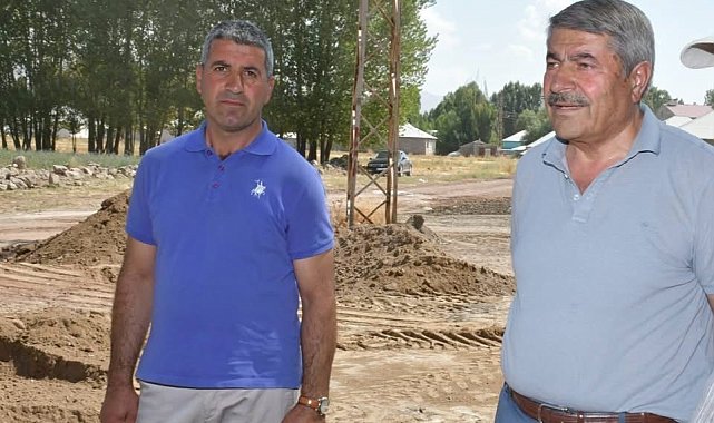 Patnos'ta yol ve altyapı çalışmaları hızlandı.