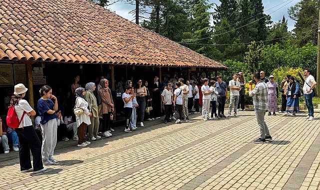 Petek Genç kamp ve gezi programına yoğun katılım