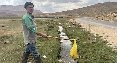 Piknik ve kamp için gelip çöplerini bıraktılar çobanlar bile isyan etti