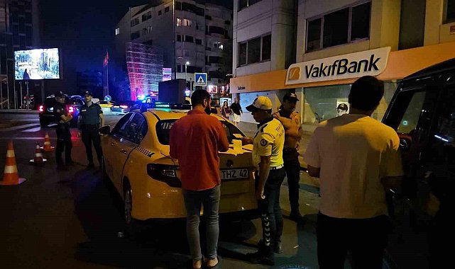 Polis Taksim Meydanı'nda kuş uçurtmadı