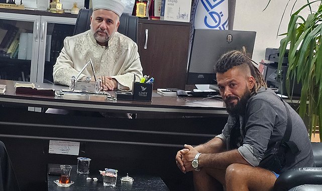 Portekizli Flavio Müslüman olup "Muhammet Mustafa" adını aldı