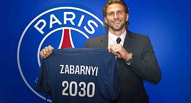 PSG, Ilya Zabarnyi'yi kadrosuna kattı