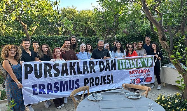 Pursaklar Belediye Başkanı Çetin, İtalya'da eğitim gören gençleri ziyaret etti