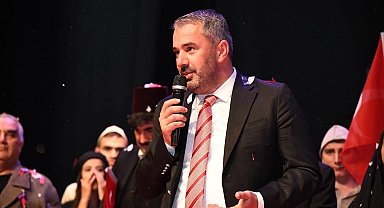 Pursaklar Belediyesi'nden Zafer Bayramı için tiyatro gösterisi