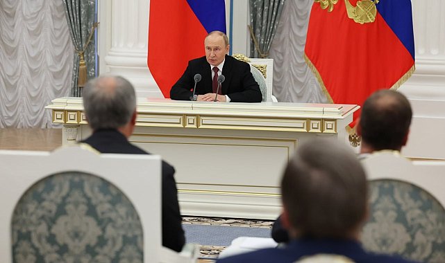 Putin: " Görüşme zamanında ve çok faydalı oldu"