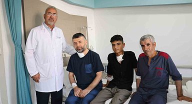"Masada kalırsın, felç olursun" denilen glomus tümörlü hastalar Van'da yapılan başarılı ameliyatla sağlığına kavuştu