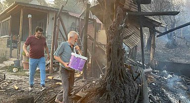 "Son anda çıktık" diyen Kemal amca alevlere karşı mücadele etti