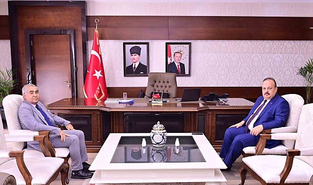 Rektör Kent, 'Araştırma Üniversitesi' için görüşmelerine devam ediyor