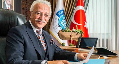 Rektör Prof. Dr. Cem Zorlu: "Hayallerinize giden yolda yanınızdayız"