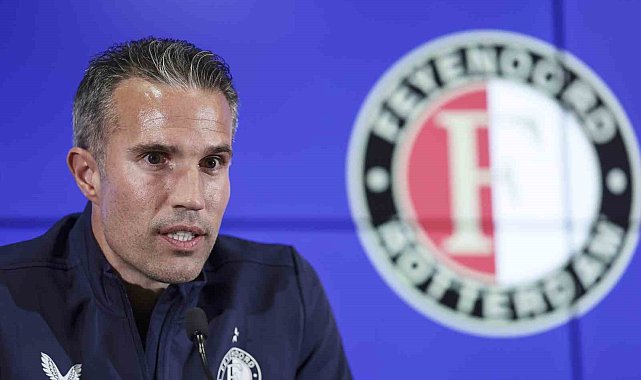 Robin van Persie: "İnandığımız oyunu devam ettireceğiz"