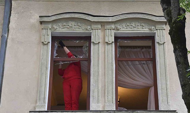 Rusya'dan Ukrayna'ya Ağustos ayının en büyük hava saldırısı: 1 ölü, 18 yaralı
