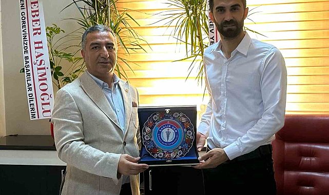 Sağlık-Sen heyeti Sağlık Bakım Hizmetleri Müdürü ile görüştü