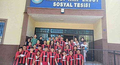 Şahinbeyli çocuklardan örnek davranış