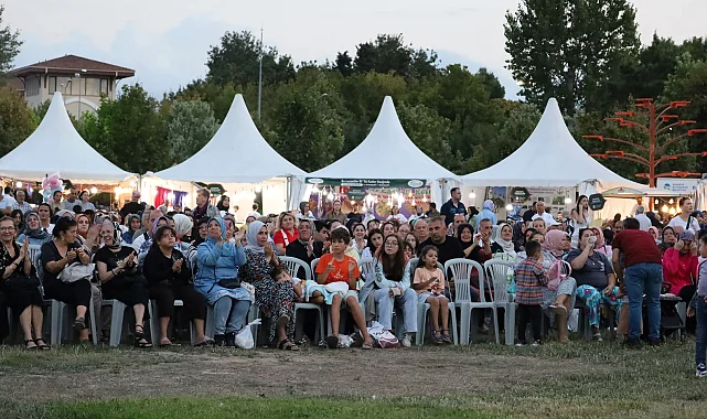 Sakarya'da Rumeli ve Balkan Kültürü Millet Bahçesi'nde buluştu