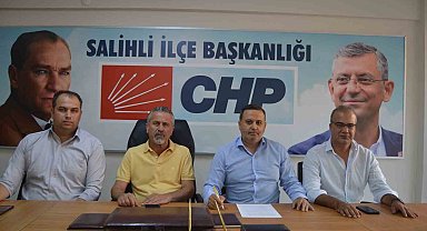 Salihli CHP'de istifa şoku: İlçe başkanı adaylıktan da çekilip istifa etti