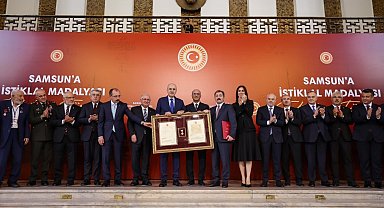 Samsun'a "İstiklal Madalyası Beratı" takdim edildi