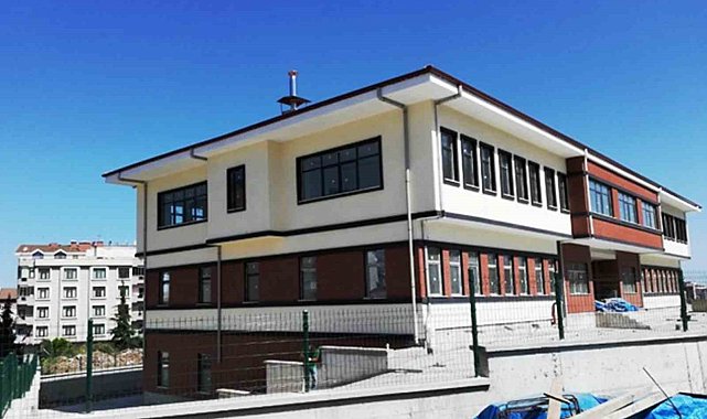 Samsun'da 3 okulda deprem güçlendirmesi sürüyor
