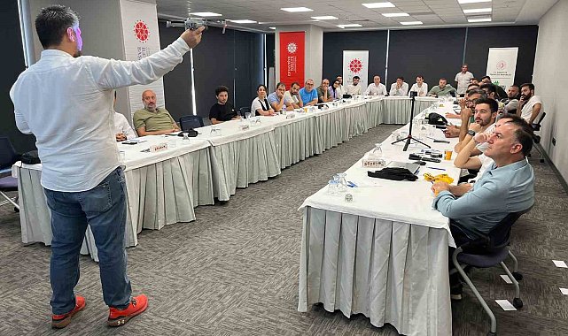 Samsun'da basın mensuplarına dron eğitimi