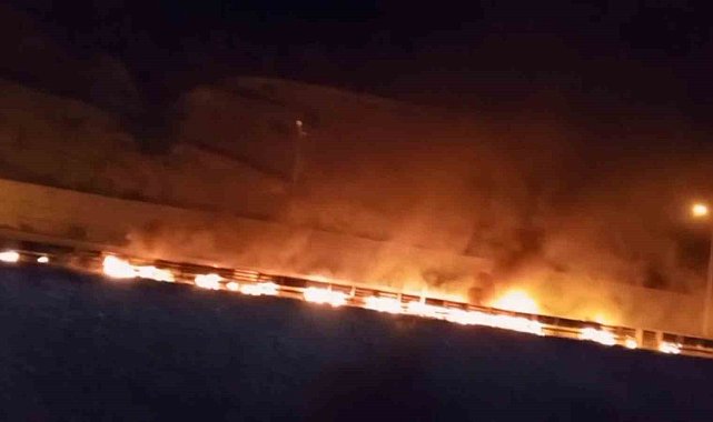 Samsun'da seyir halindeyken yanan tır ortalığı savaş alanına çevirdi: 1 yaralı