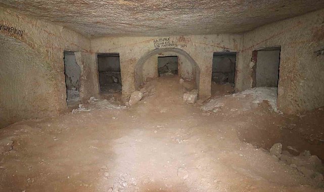 Şanlıurfa'da bulunan kaya mezarı kayıt altına alındı