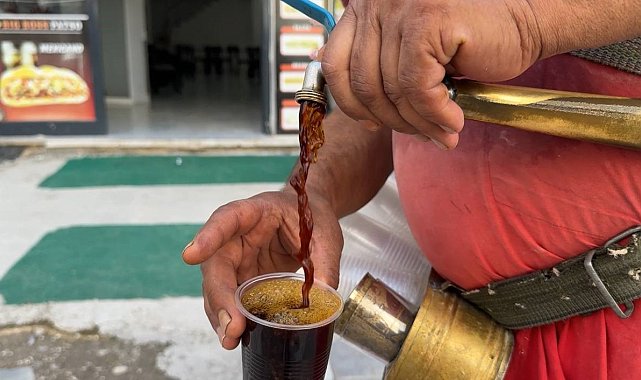 Şanlıurfa'da yaz aylarının vazgeçilmezi meyan şerbeti