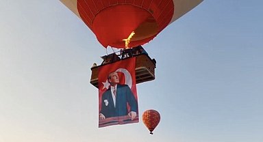 Şehit aileleri 30 Ağustos'u Pamukkale semalarında kutladı