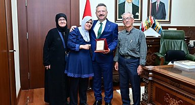 Şehit polis Aziz Oray'ın ailesi Vali Aksoy'u ziyaret etti