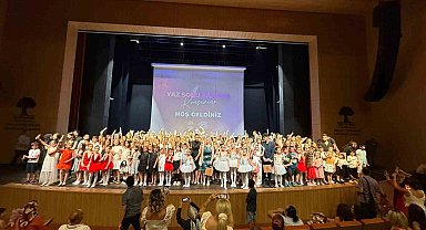 Şehitkamil yaz sanat akademisi konserle sona erdi