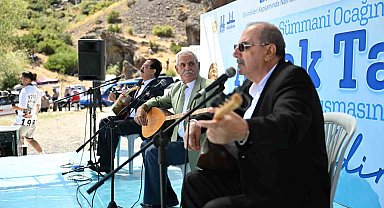 Âşık Sümmani Narman'da anıldı