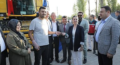 Simav'da tarıma dev yatırım, yüzde 70 hibe ile makine parkı hizmete girdi
