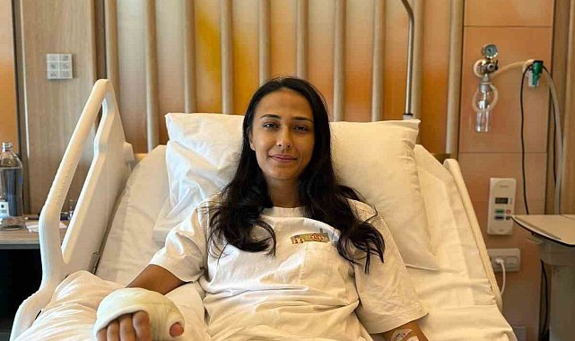 Simge Aköz, elinden operasyon geçirdi