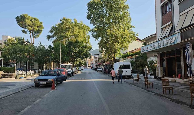 Sındırgı'da 4.2 büyüklüğünde deprem