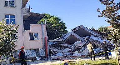 Sındırgı'daki yıkılan binanın müteahhidine gözaltı!