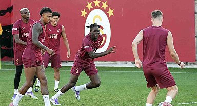 Singo, Galatasaray ile ilk antrenmanına çıktı