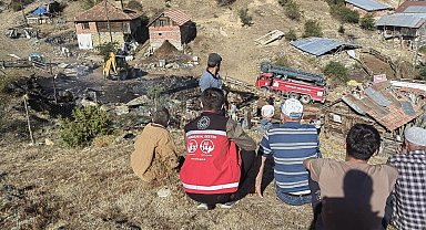 Sinop'ta yangın mağduru aileye psikososyal destek