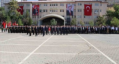 Şırnak'ta 30 Ağustos Zafer Bayramı kutlandı