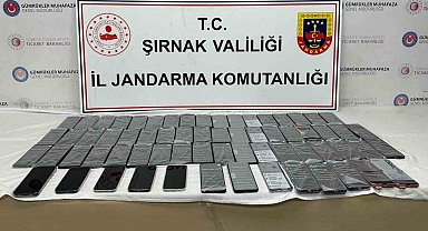 Şırnak'ta jandarmadan kaçakçılık operasyonu: 11 milyon liralık kaçak malzeme ele geçirildi