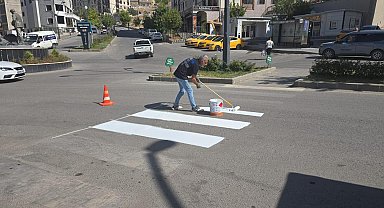 Şırnak'ta yaya geçitleri yenileniyor