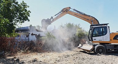 Sit alanına yapılan kaçak yapılara geçit yok