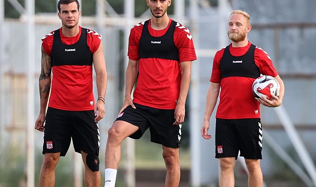 Sivasspor taktik maçı yaptı