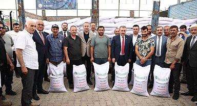 Sivas'ta yerli ve sertifikalı buğday tohumları ücretsiz dağıtıldı