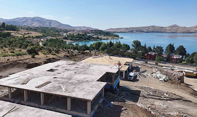Sivrice Engelsiz Yaşam Merkezi'nde çalışmalar sürüyor